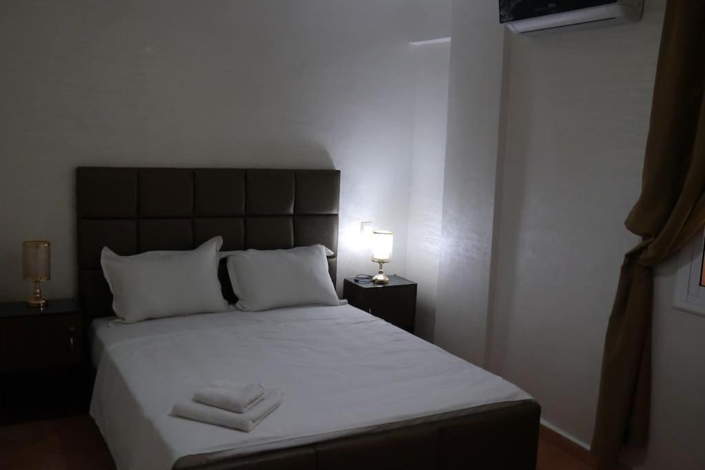 Studio, A Proximite De La Gare